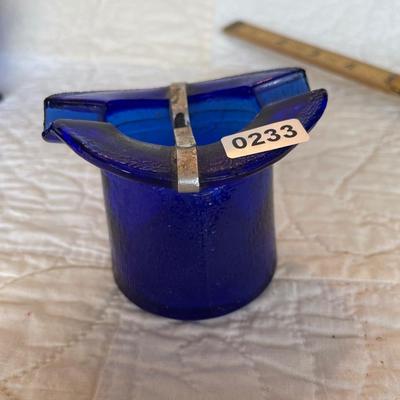 Cobalt blue top hat ashtray