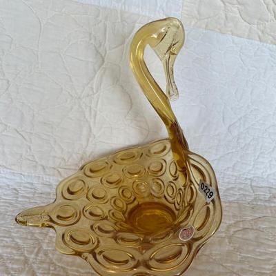 Kanawha art glass Amber swan