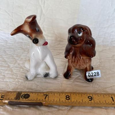 Vintage salt & pepper shakers