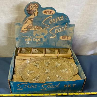 Vintage Serva Snack Set