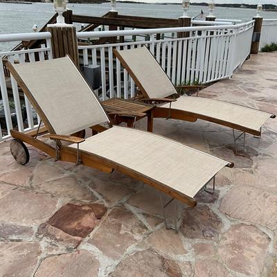 528 Pair of Gloster Teak Lounge Chairs with Teak Side Table