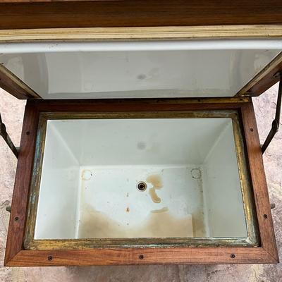531 FRONTGATE Insulated Teak Cooler Box