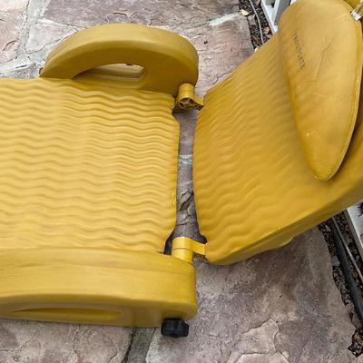 538 FRONTGATE Yellow Pool Float