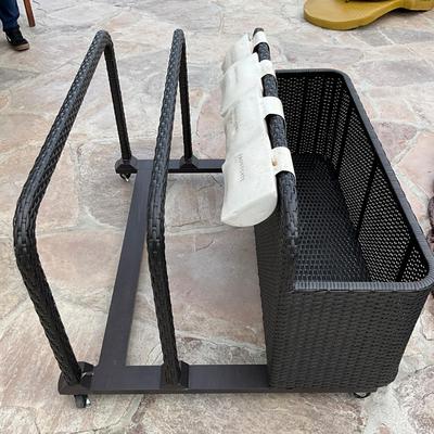 539 FRONTGATE Resin Wicker Pool Side Storage Basket