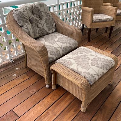 550 Lloyd Flanders Wicker Chair and Ottoman