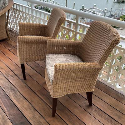 551 Pair of VENEMAN Wicker Resin Arm Chairs with Cushions