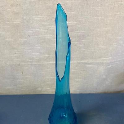 Le Smith Blue Hobnail 3 Footed Vase