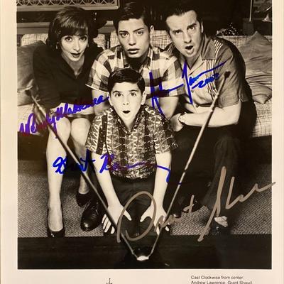 Oliver Beene cast signed photo