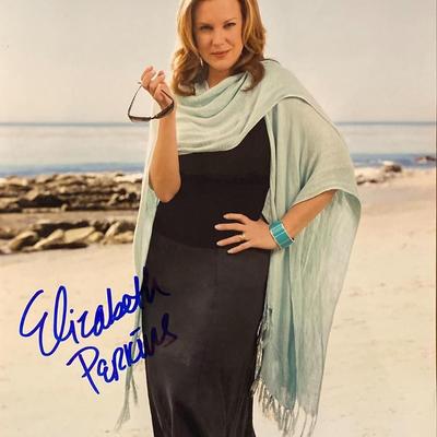 Elizabeth Perkins signed photo
