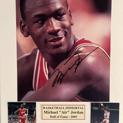 Michael Jordan signed photo