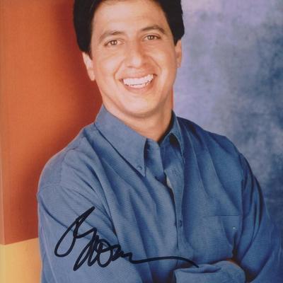 Ray Romano signed photo