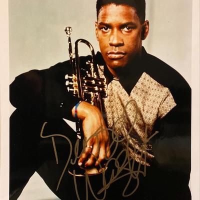 Denzel Washington signed photo. GFA Authenticated