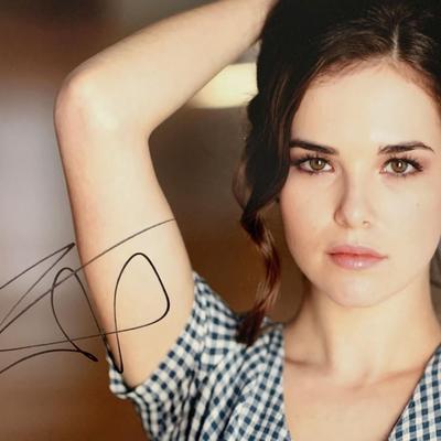 Zoey Deutch signed photo