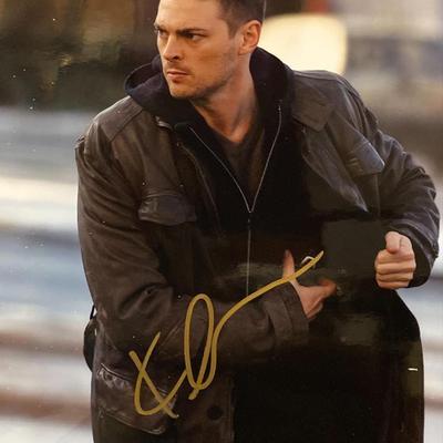 The Bourne Supremacy Karl Urban signed movie photo