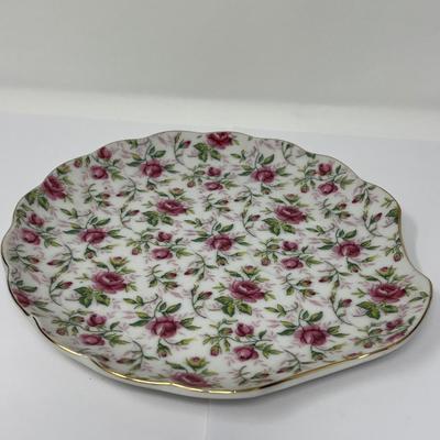 Lefton Hostess Snack Set of 4 Tea Cups & Plates