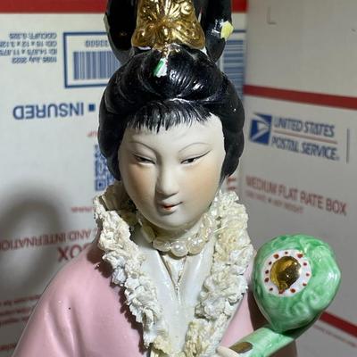 Vintage Chinese 20th Century Porcelain/Bisque Lady Figurine 12" Tall and in Good Preowned Condition.