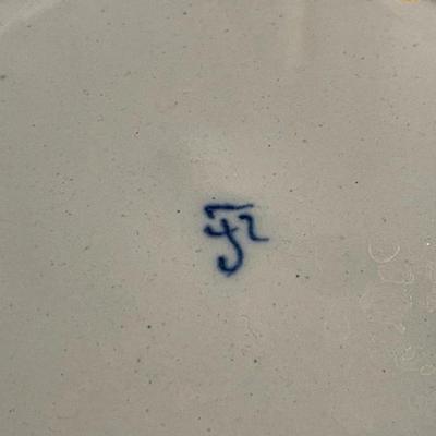 Antique Dutch Early Windmill Blue/White Plate 9-1/2" Diameter in Fair-Good Preowned Condition w/1 Side Fleck as Pic'd.