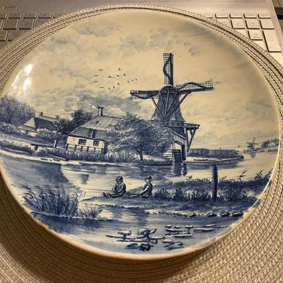 Antique Dutch Early Windmill Blue/White Plate 9-1/2" Diameter in Fair-Good Preowned Condition w/1 Side Fleck as Pic'd.