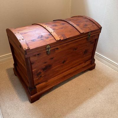 Wooden Trunk w/ Domed Top (3PC-DZ)