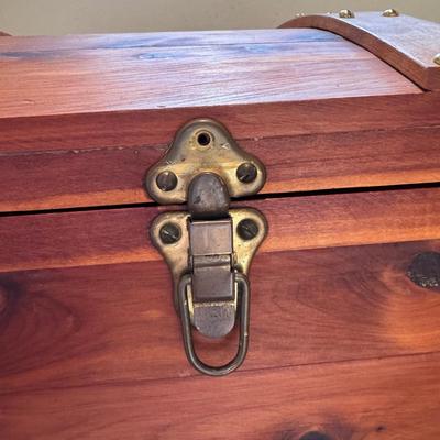 Wooden Trunk w/ Domed Top (3PC-DZ)
