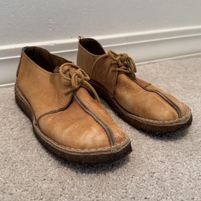 Women’s Yodelers, Minnetonka, and More Shoes - Sizes 6.5-7 (3PC-DZ)