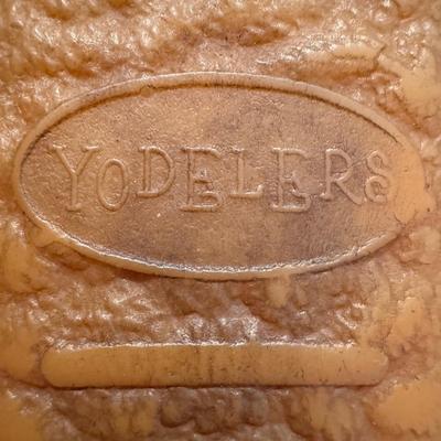 Women’s Yodelers, Minnetonka, and More Shoes - Sizes 6.5-7 (3PC-DZ)