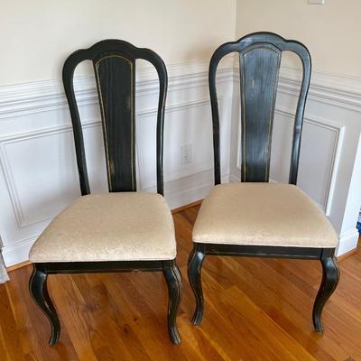 Pulaski Furniture Dining Table and Two Chairs