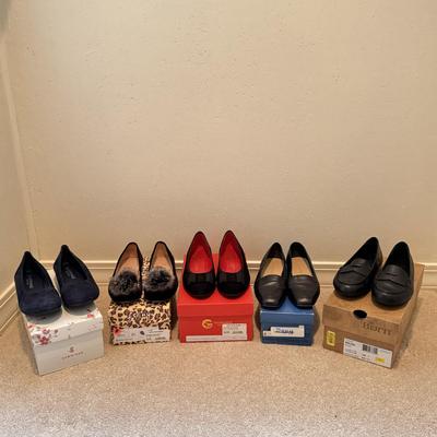 Shaina Gold, Born, Sabrinas, and Other Women’s Flats - Sizes 6-7 (3PC-DZ)