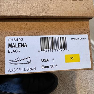 Shaina Gold, Born, Sabrinas, and Other Women’s Flats - Sizes 6-7 (3PC-DZ)