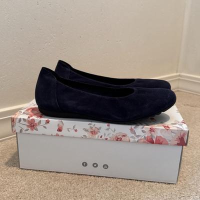 Shaina Gold, Born, Sabrinas, and Other Women’s Flats - Sizes 6-7 (3PC-DZ)