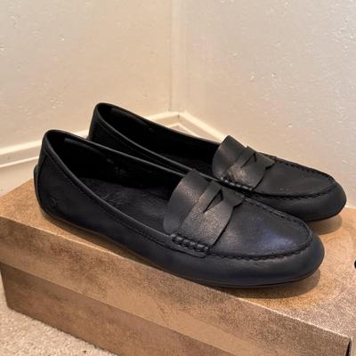 Shaina Gold, Born, Sabrinas, and Other Women’s Flats - Sizes 6-7 (3PC-DZ)
