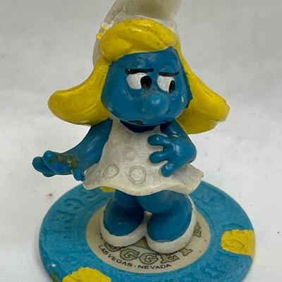 Smurfette on Casino Chip
