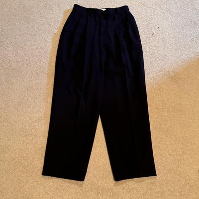 Pendleton, Talbots, and Other Women’s Dress Pants - Sizes 6-8 (3PC-DZ)