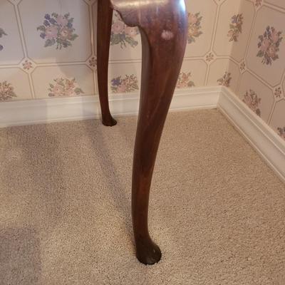 Three Drawer Vanity with Stool (3UB-KD)