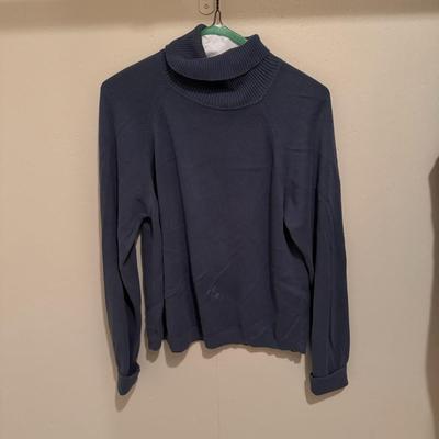 Dalkeith, Lands’ End, Eileen Fisher, and Other Women’s Turtleneck Sweaters - Sizes S-M (3PC-DZ)