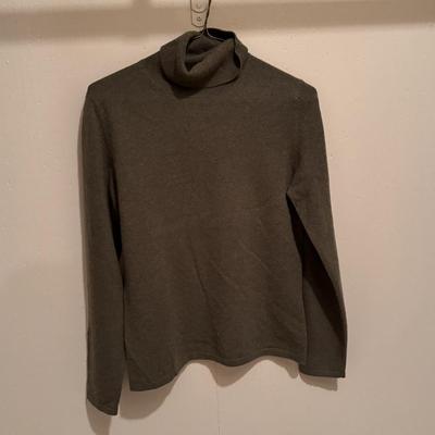 Dalkeith, Lands’ End, Eileen Fisher, and Other Women’s Turtleneck Sweaters - Sizes S-M (3PC-DZ)