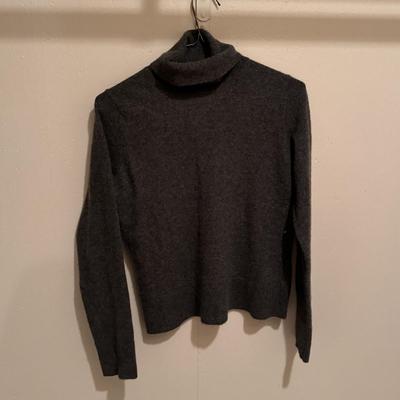 Dalkeith, Lands’ End, Eileen Fisher, and Other Women’s Turtleneck Sweaters - Sizes S-M (3PC-DZ)