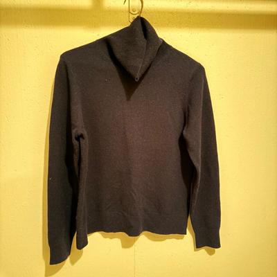 Dalkeith, Lands’ End, Eileen Fisher, and Other Women’s Turtleneck Sweaters - Sizes S-M (3PC-DZ)