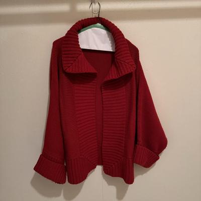 Eddie Bauer, Bloomingdale’s, Lauren Hansen, and Other Women’s Sweaters - Sizes S-M (3PC-DZ)