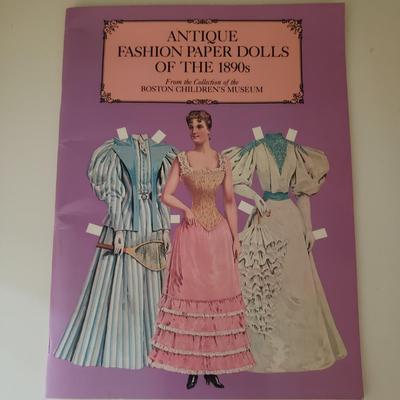 Vintage Children's Books and More (3GB1-KD)