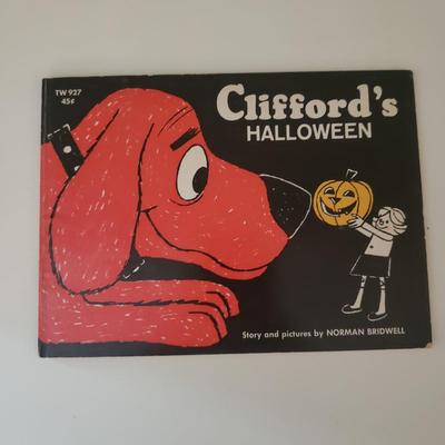 Vintage Children's Books and More (3GB1-KD)
