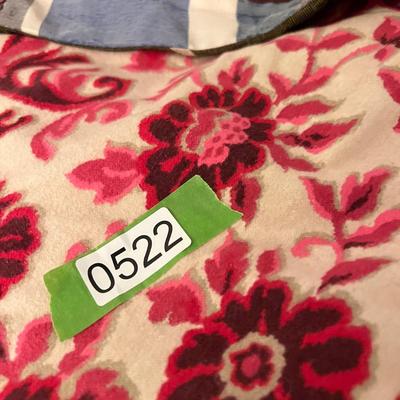 Vintage 2 Sided Quilt Coverlet - Roughly 70”x78”