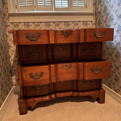 Two Matching Colonial Edison Institute Side Tables (3PB-DZ)
