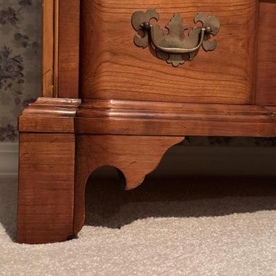 Two Matching Colonial Edison Institute Side Tables (3PB-DZ)