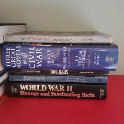 Books About War (3GB1-KD)