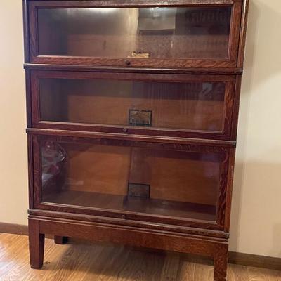 Globe-Wernicke lawyers-3 stack shelf