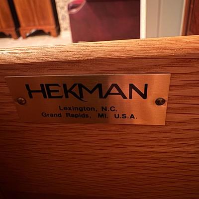 Hekman Inlaid Yew Wood Entertainment Cabinet Chest (3PB-DZ)