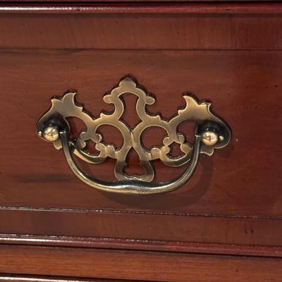 Hekman Inlaid Yew Wood Entertainment Cabinet Chest (3PB-DZ)