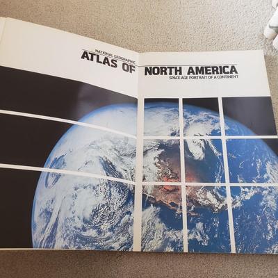 National Geographic and Britannica Atlases (3GB1-KD)