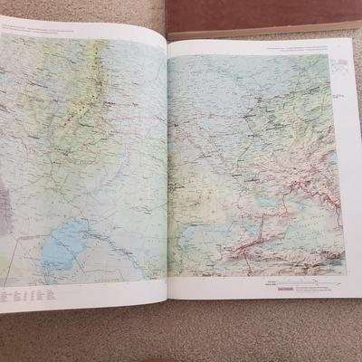 National Geographic and Britannica Atlases (3GB1-KD)